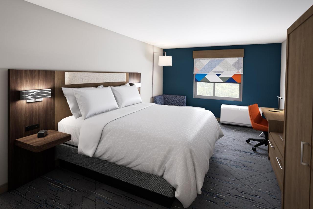Holiday Inn Express & Suites Central Omaha By Ihg Exterior photo