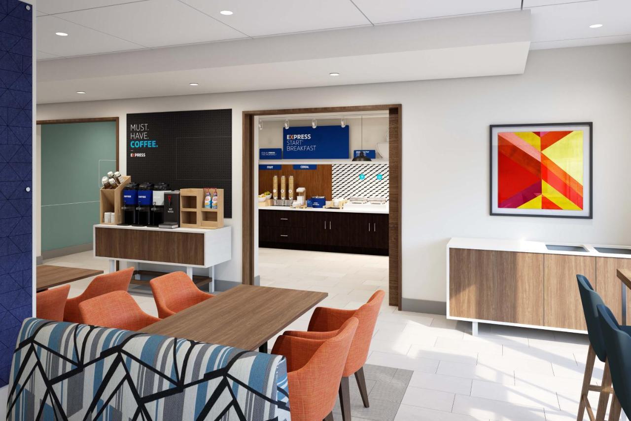 Holiday Inn Express & Suites Central Omaha By Ihg Exterior photo